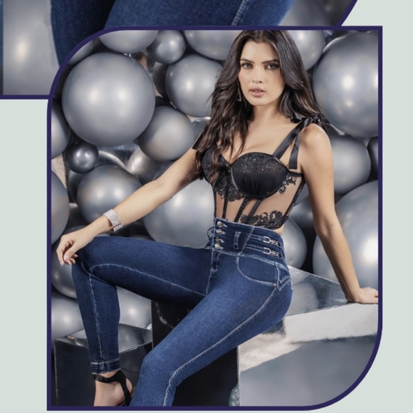 Women's Skinny Jeans-push Up - Picture 2 of 3